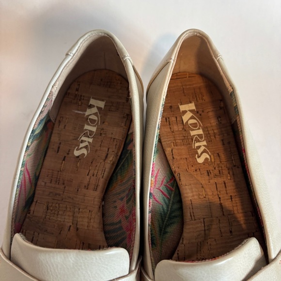 KORKS kork ease womens cream vegan leather Posie Penny Loafer flats shoes size 9 - Picture 2 of 13